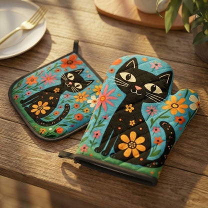 Hearthstone Oven Mitt Set