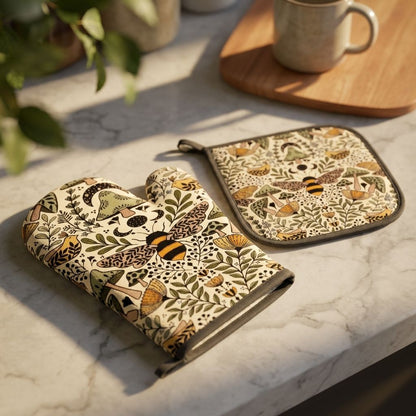 Hearthstone Oven Mitt Set
