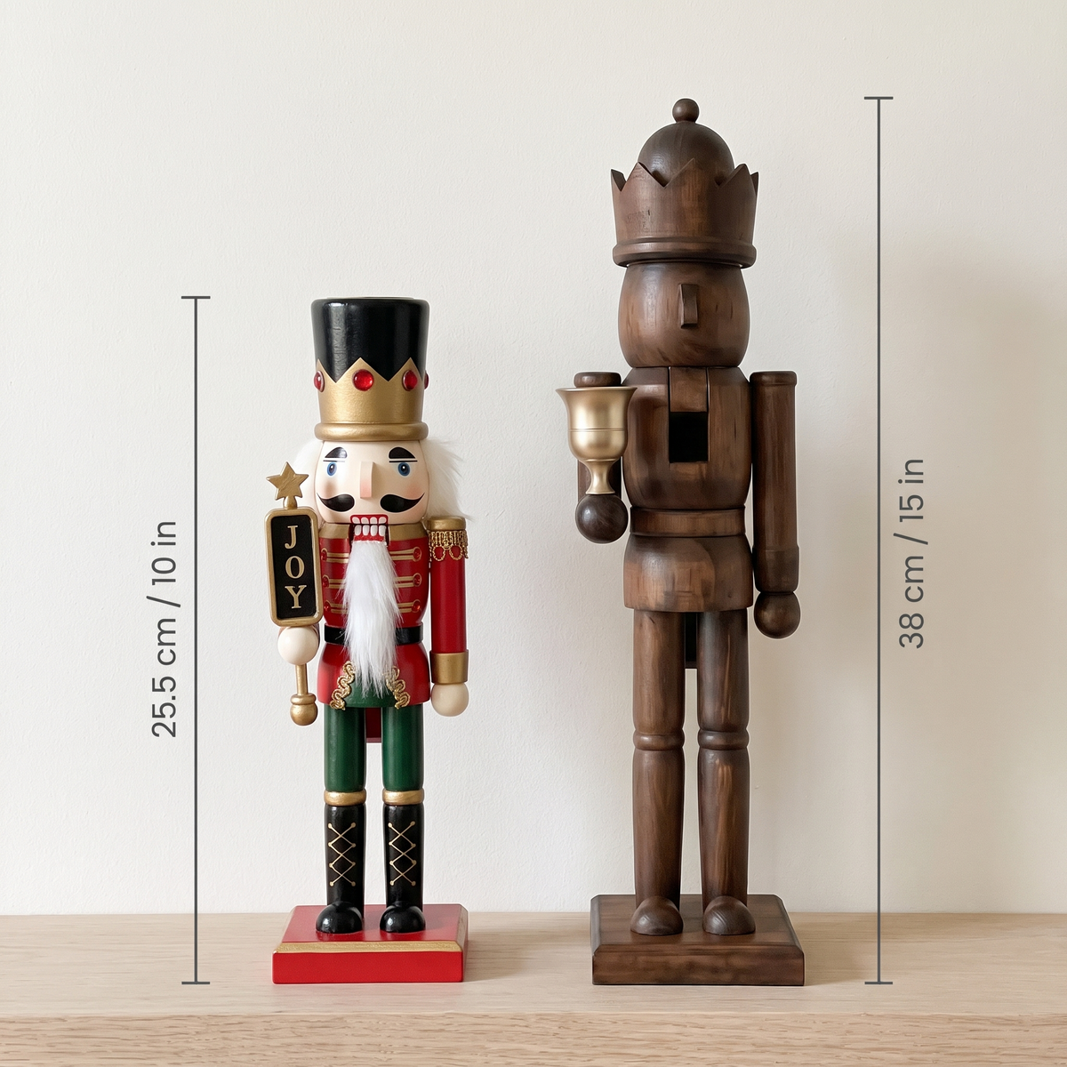 Size comparison: painted nutcracker 25.5 cm and natural pine nutcracker 38 cm