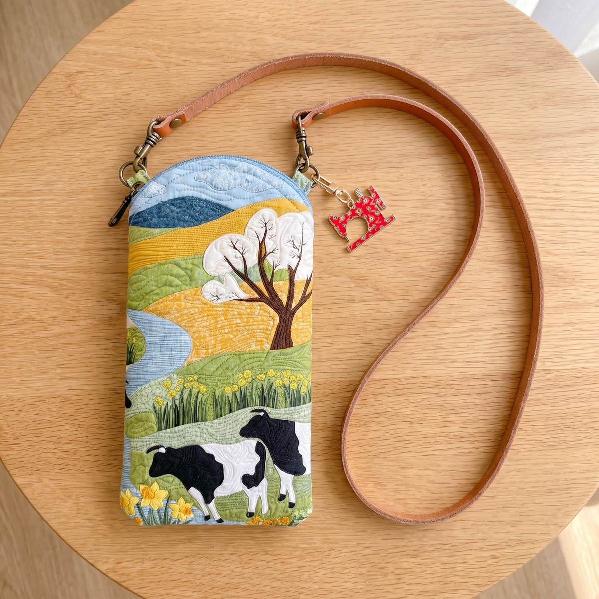 Rosie's Quilted Phone Bag