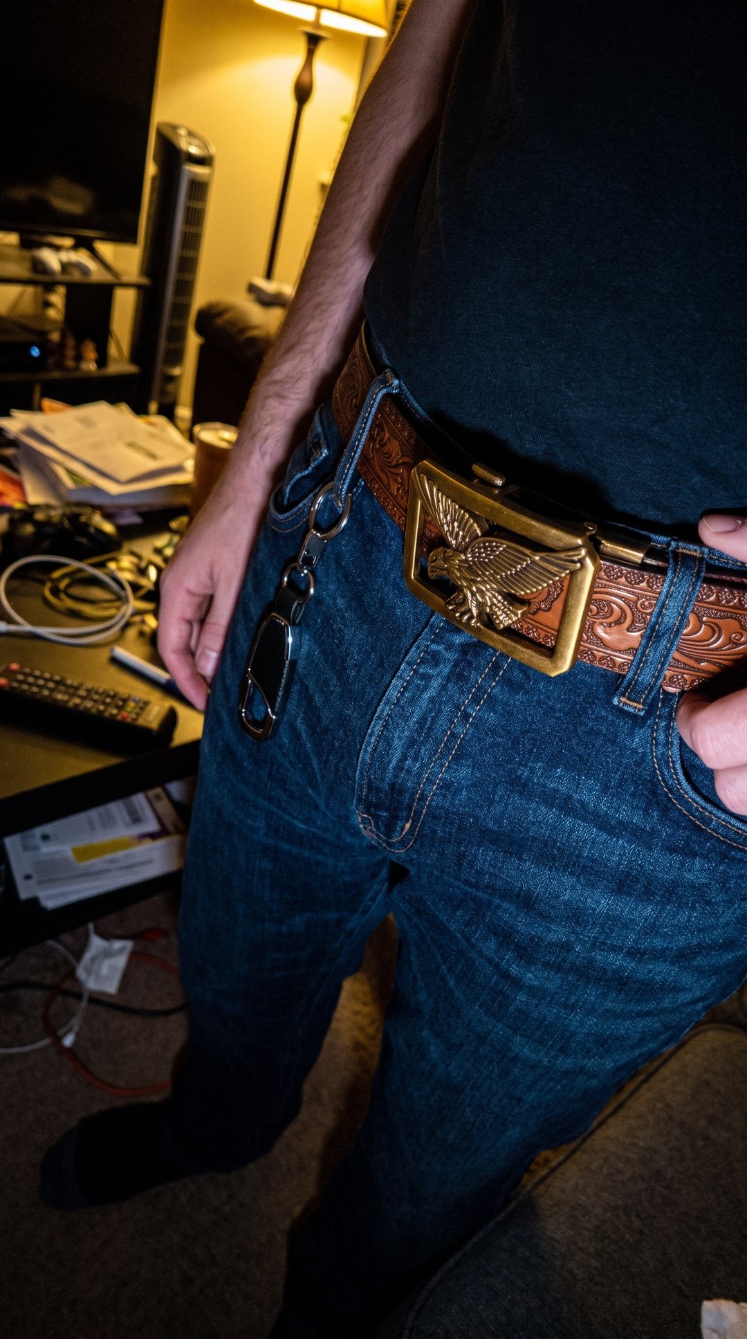 Customer photo: the eagle buckle with the leather keyring