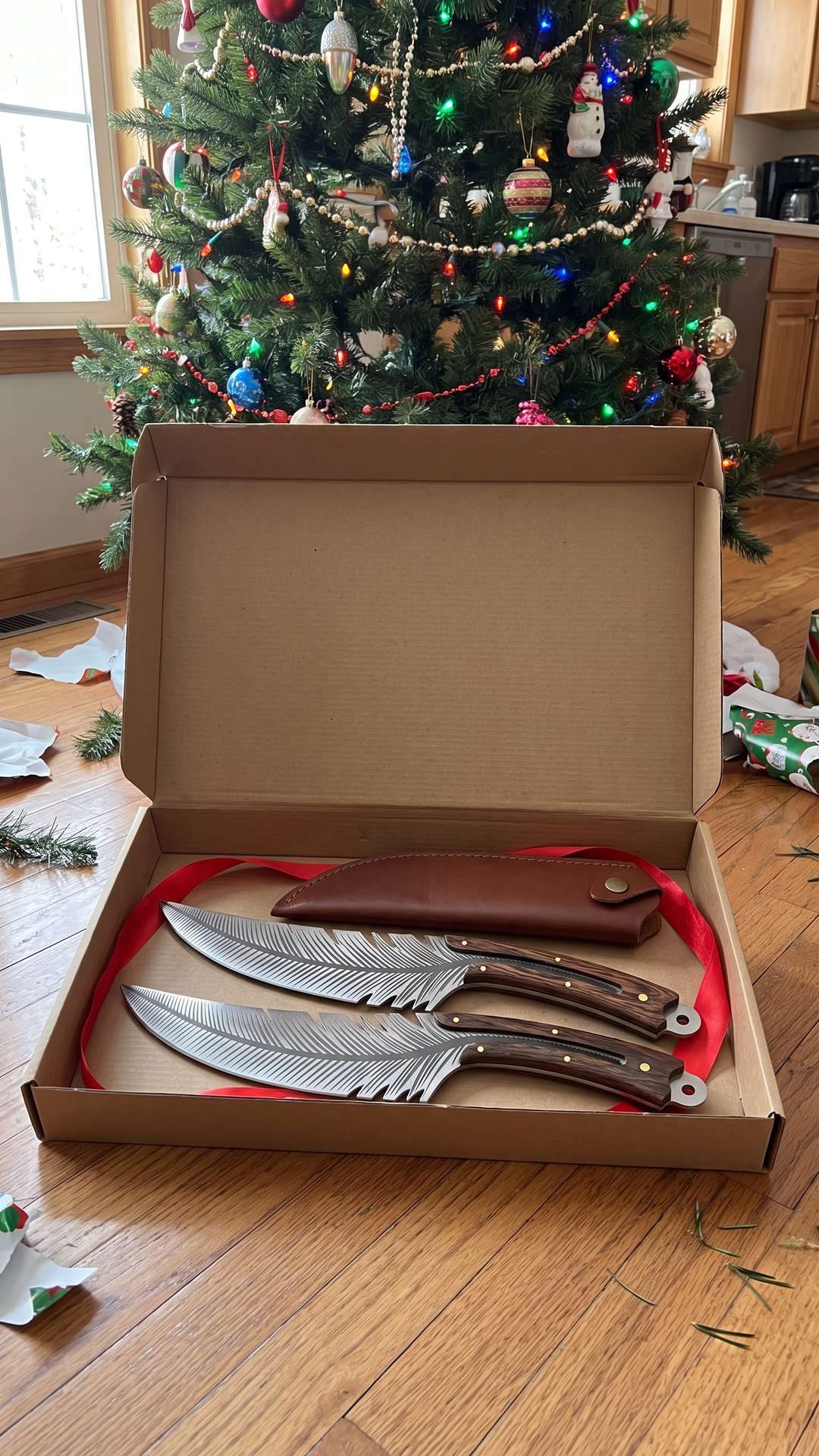 Royce's feather knife