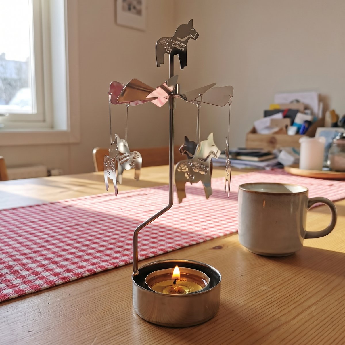 Margit's self-spinning candle carousel, Dala Horse design